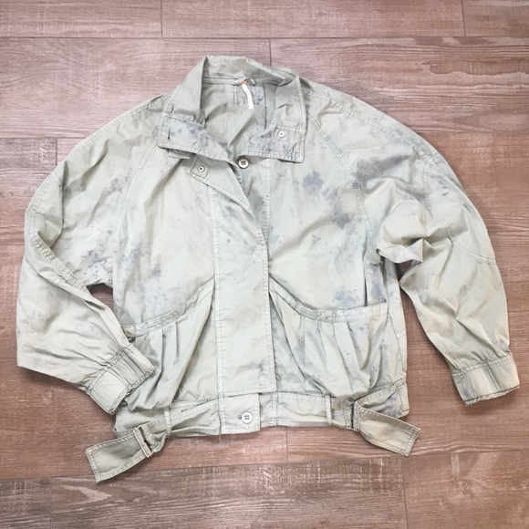 Free People Jackets & Blazers - Light Green Cargo Bomber Jacket 🦎 Free People